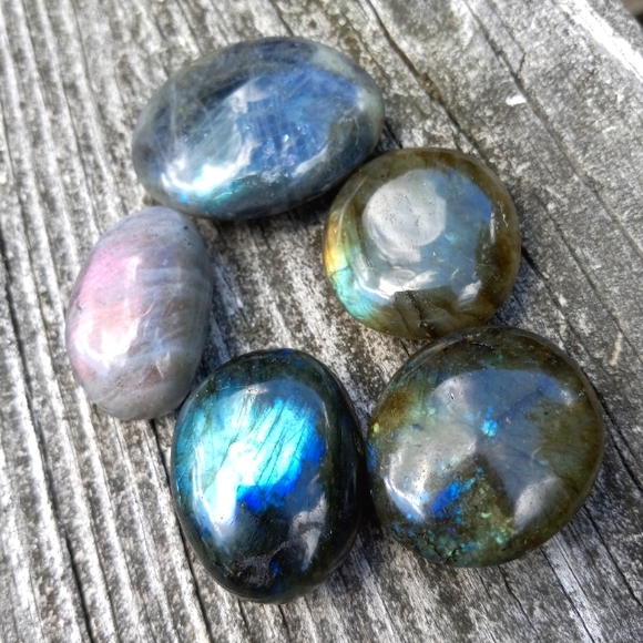Small Labradorite Palmstone Bundle!!!! - Picture 1 of 10
